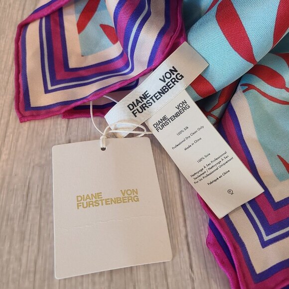 Diane von Furstenberg Silk Scarf Shelton Square Marine NEW Hand Rolled Stitched - Picture 2 of 7